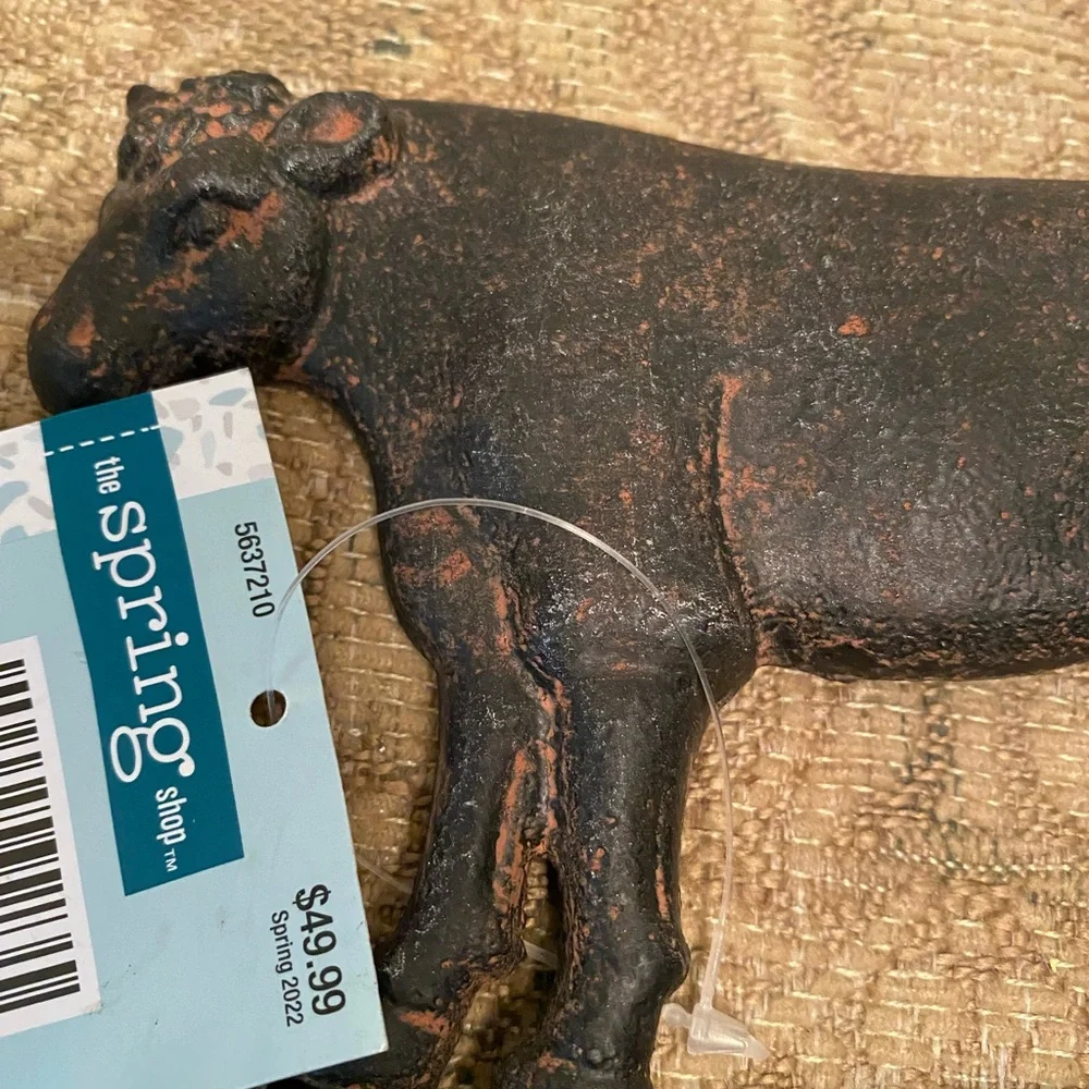 Cast iron Cow Corner Bracket Hanger NWT